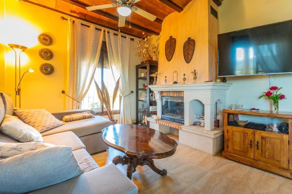 Preciosa casa rural a un paso del centro Villa Málaga Exterior foto